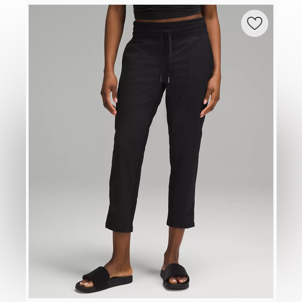 Lululemon black size 2 Dance Studio Mid rise cropped pant with cinching.